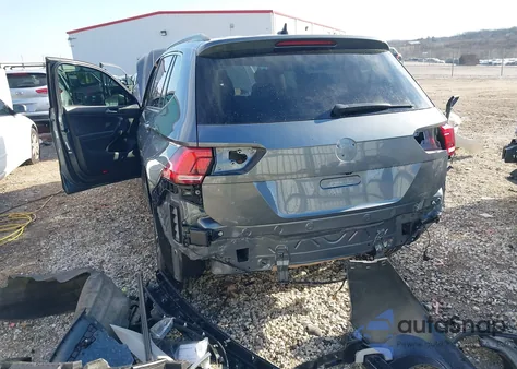 2019 Volkswagen Tiguan 2.0T Se/2.0T Sel/2.0T Sel R-Line/2.0T Sel R-Line Black from USA, damaged, VIN 3VV2B7AXXKM067486